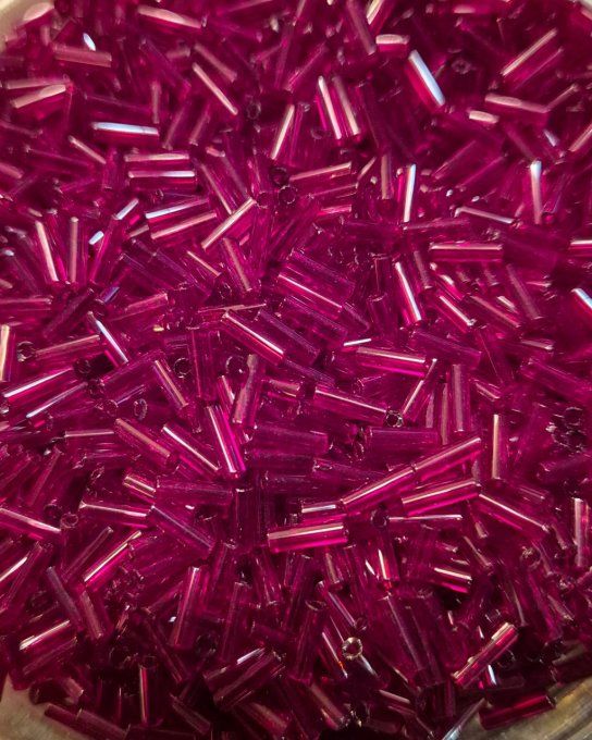 Bugle trou rond 3'' transparent garnet  (20g)