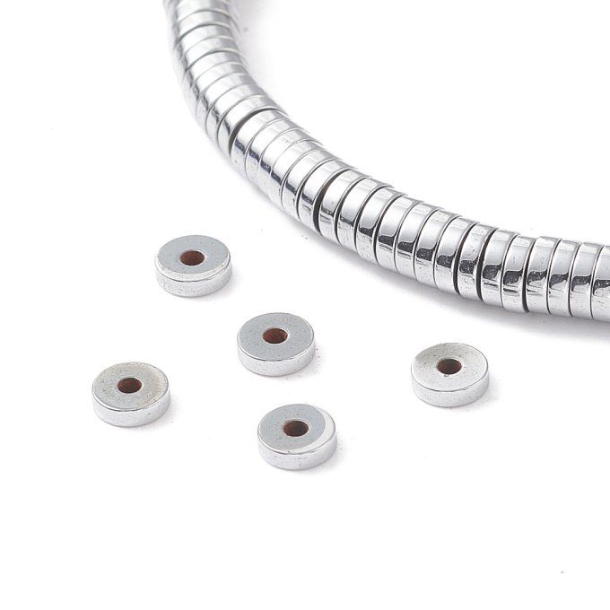 Perles Heishi en hématite (non magnétique) rond plat   4x1mm  platiné  (x1 chapelet)